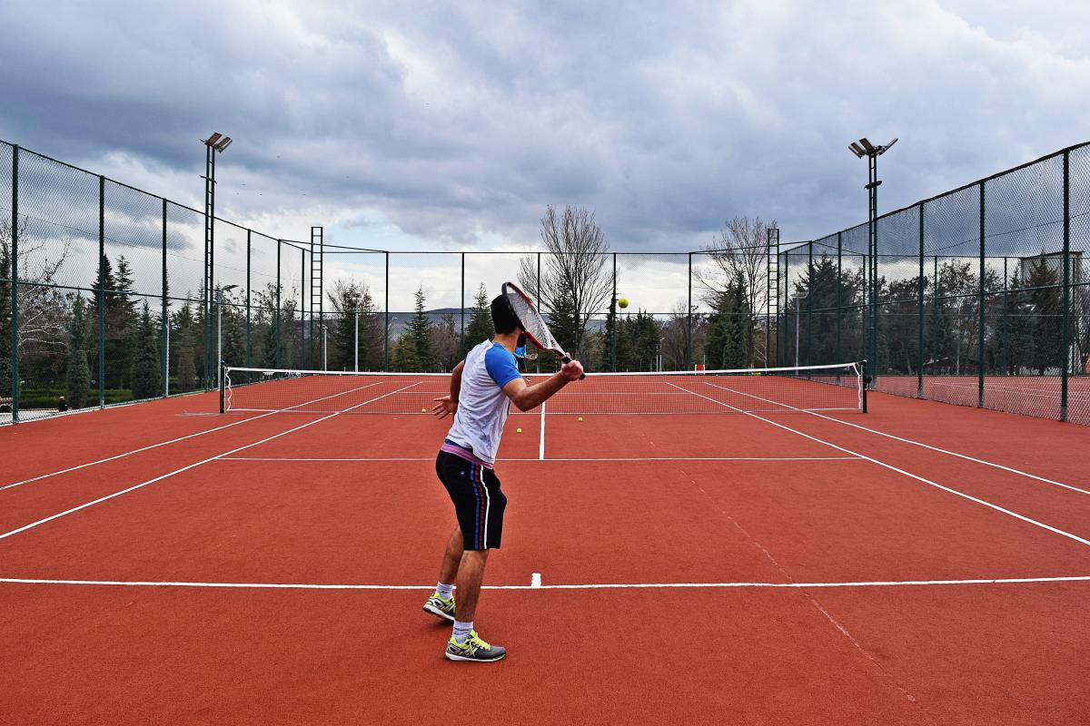universitemizde-50-yil-coskusu-spor-senlikleriyle-suruyor